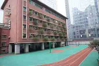 足球下注平台
新华小学校