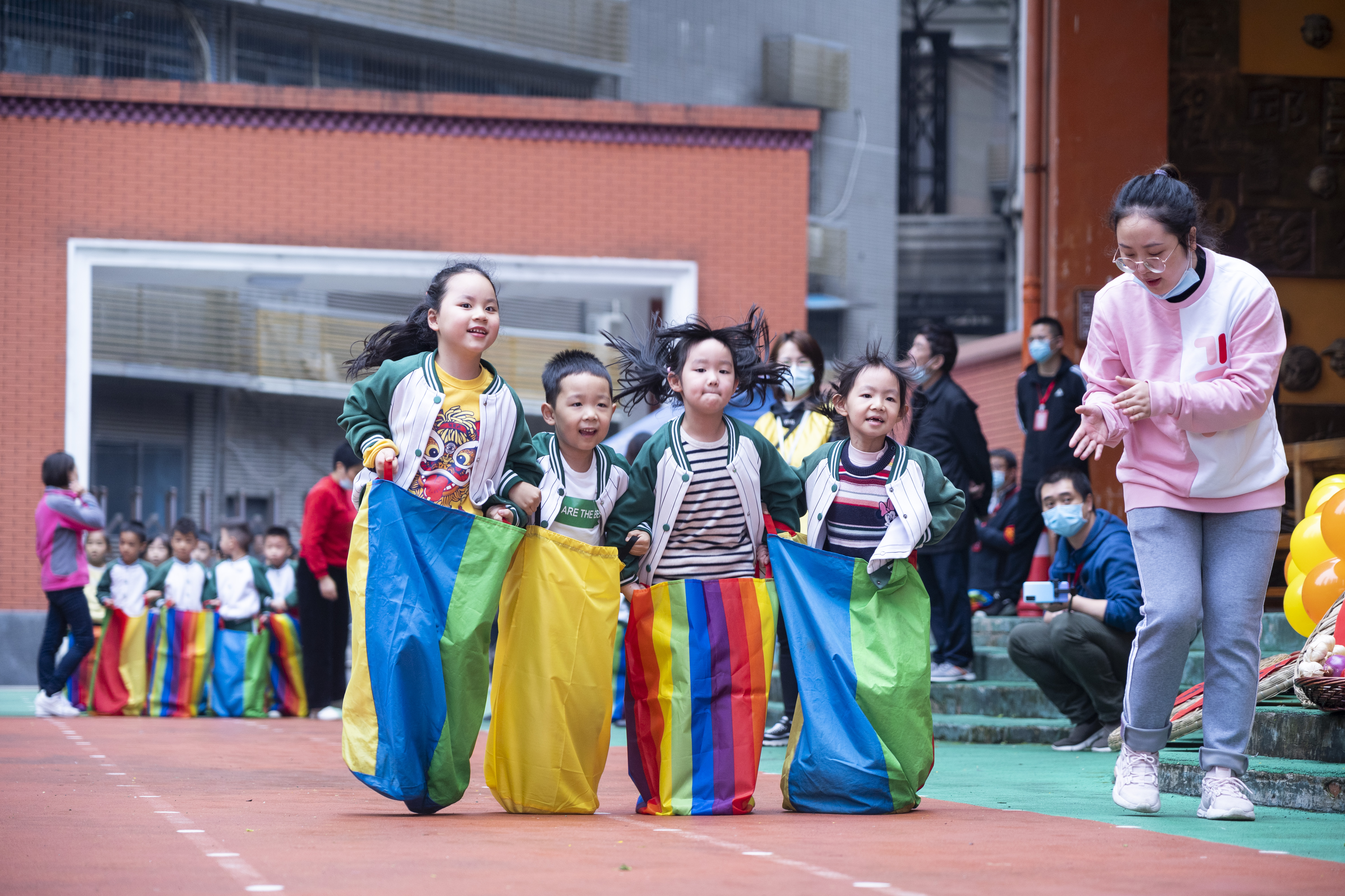 足球下注平台
实验幼儿园